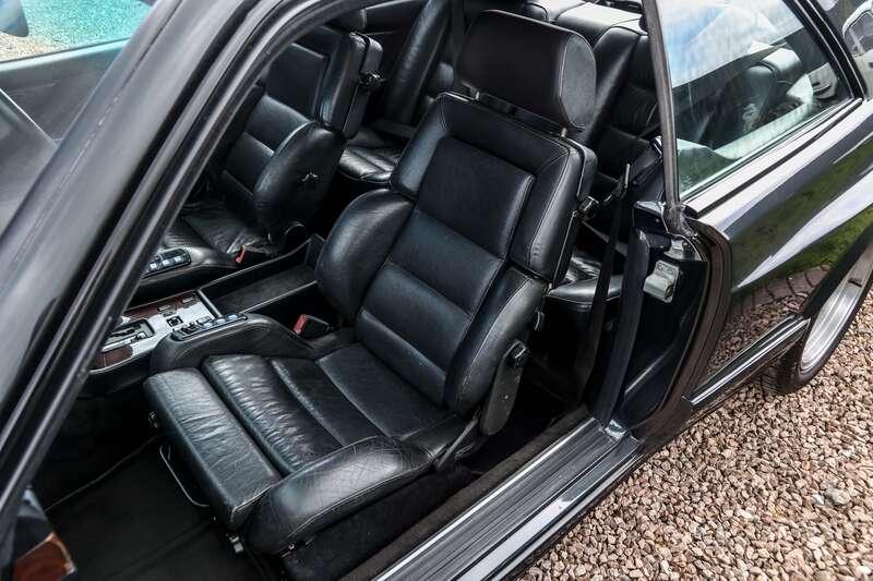 1989 Mercedes - Benz 560 SEC