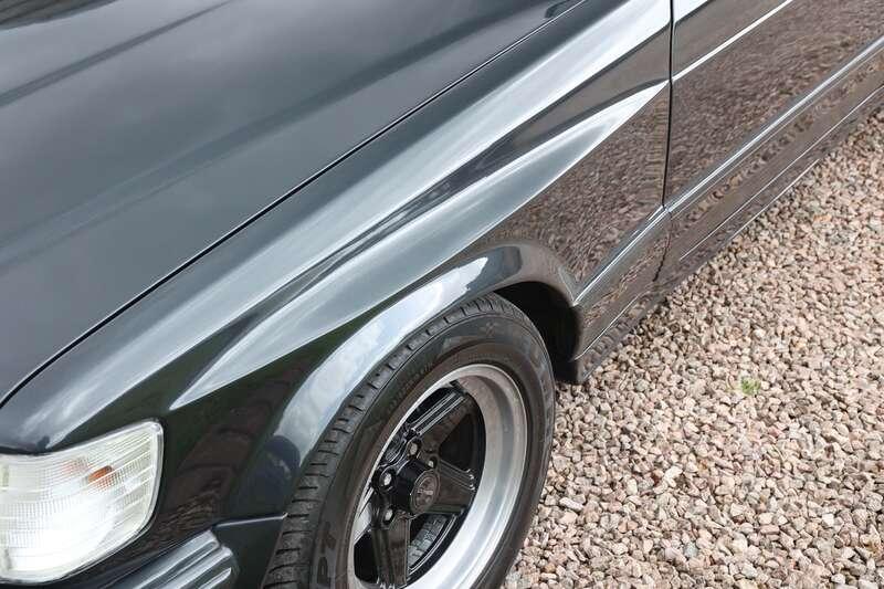 1989 Mercedes - Benz 560 SEC