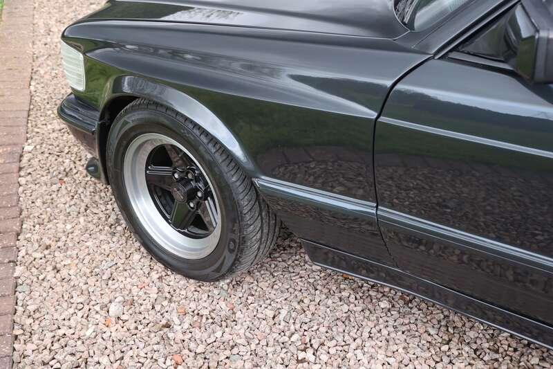 1989 Mercedes - Benz 560 SEC