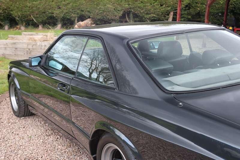 1989 Mercedes - Benz 560 SEC