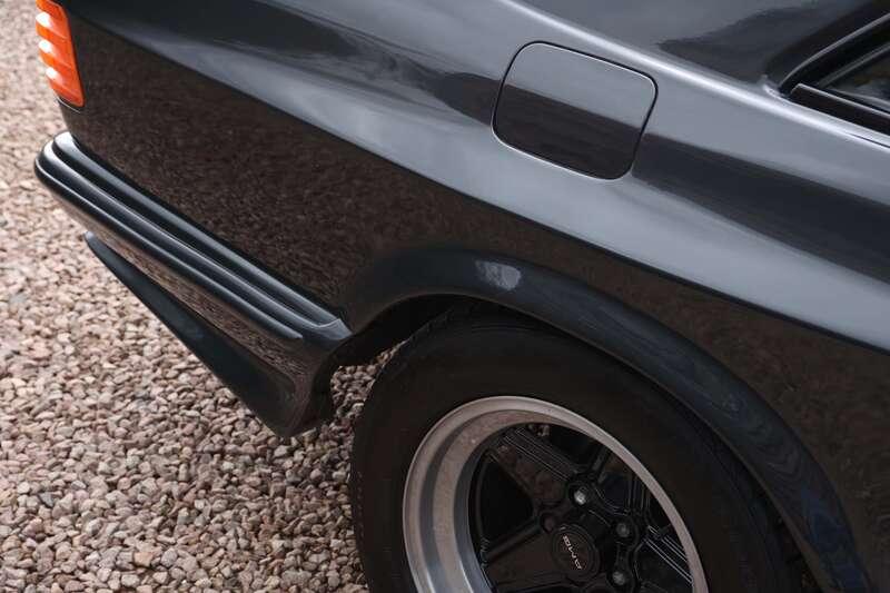 1989 Mercedes - Benz 560 SEC