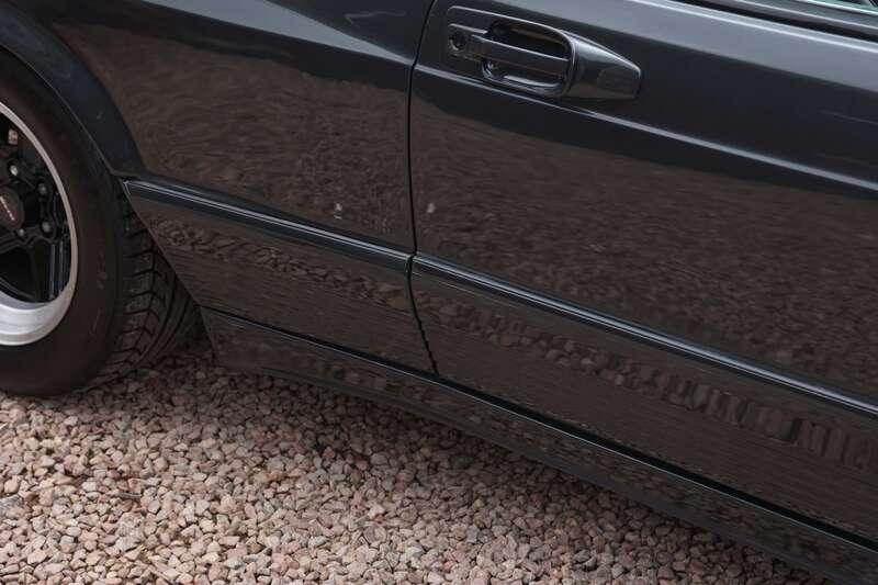 1989 Mercedes - Benz 560 SEC