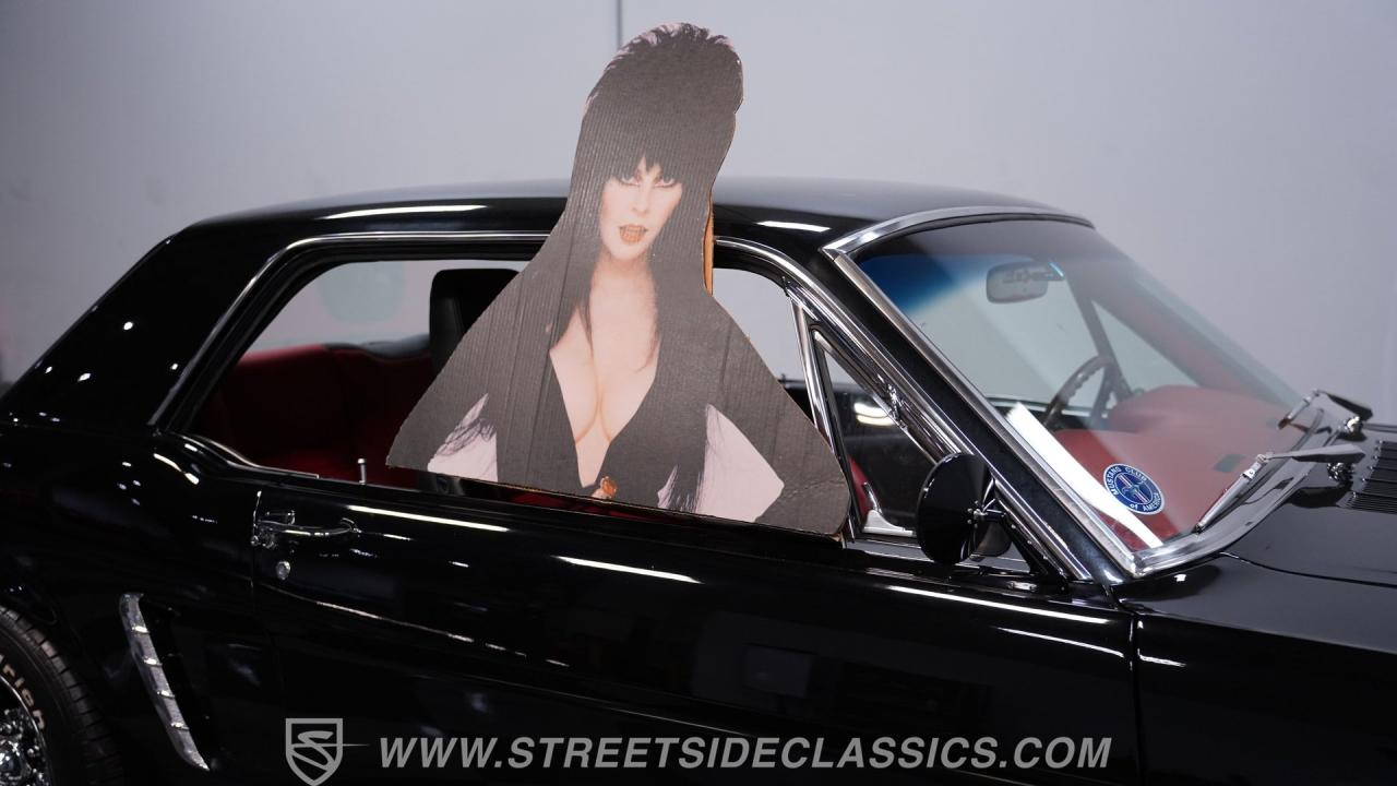 1965 Ford Mustang Coupe Restomod