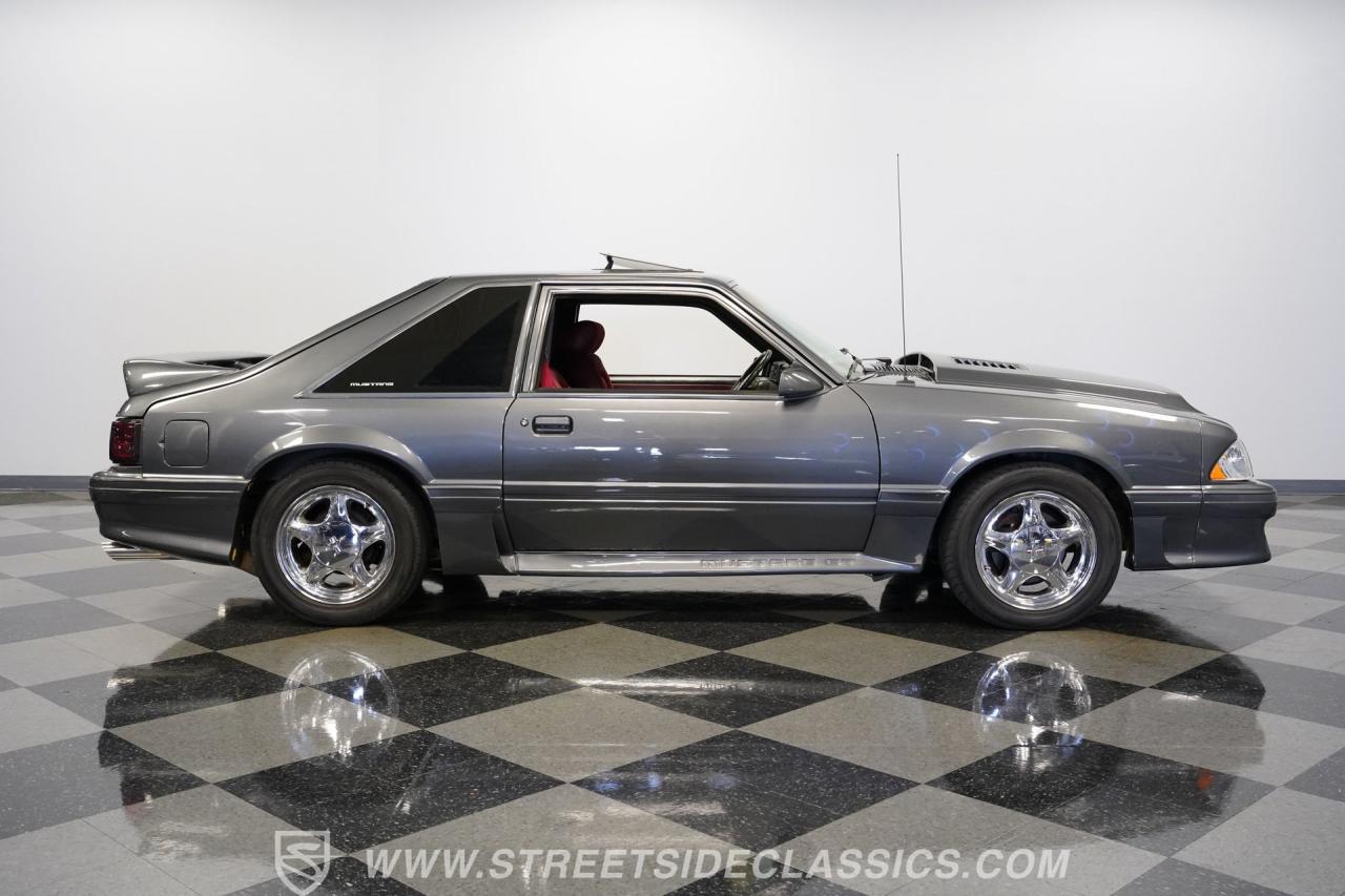 1987 Ford Mustang GT