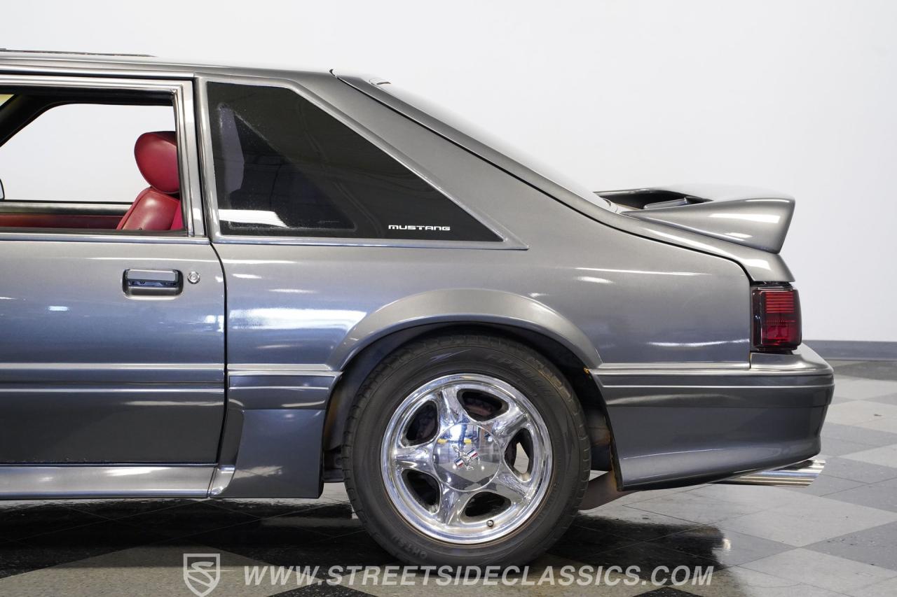 1987 Ford Mustang GT