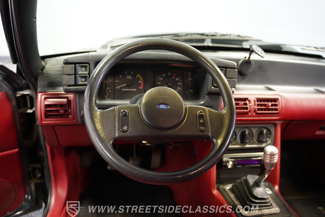 1987 Ford Mustang GT