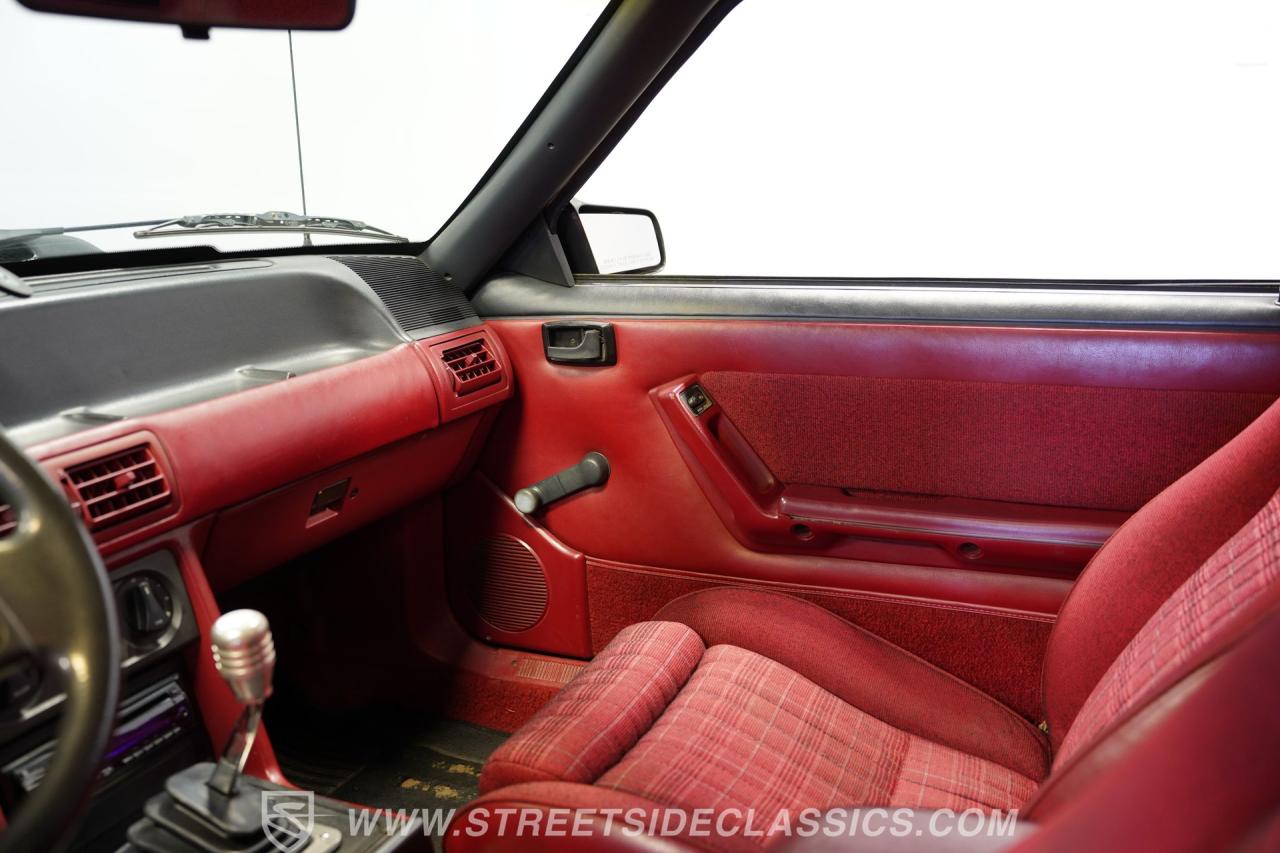 1987 Ford Mustang GT