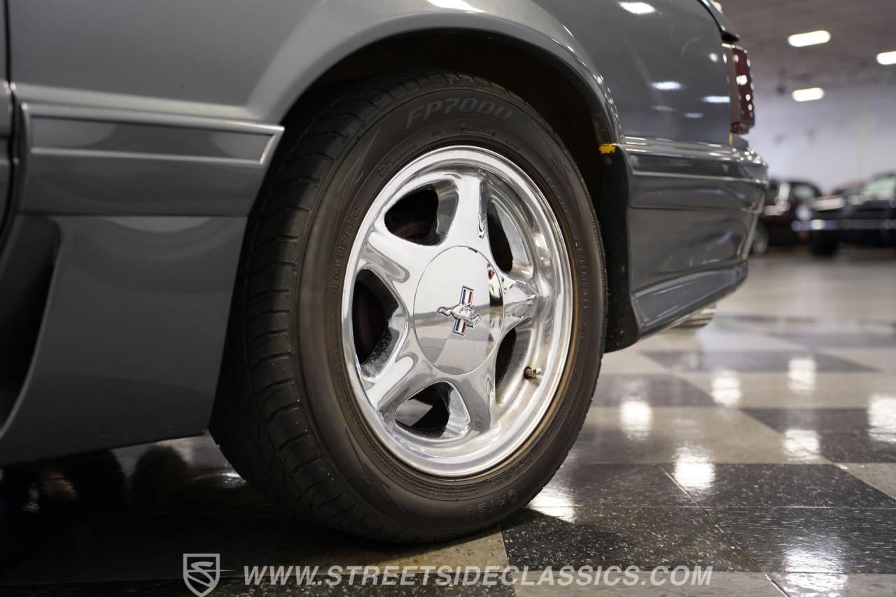 1987 Ford Mustang GT