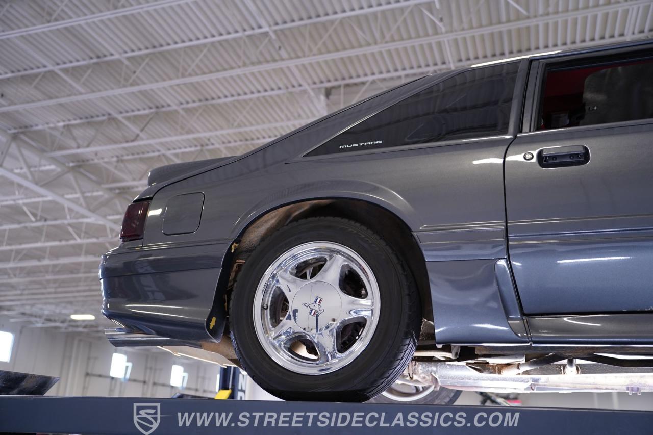 1987 Ford Mustang GT