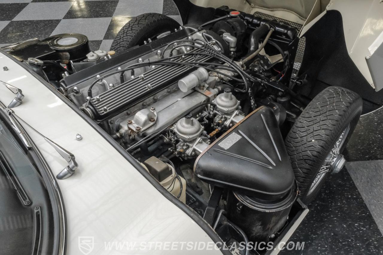 1969 Jaguar XKE Roadster