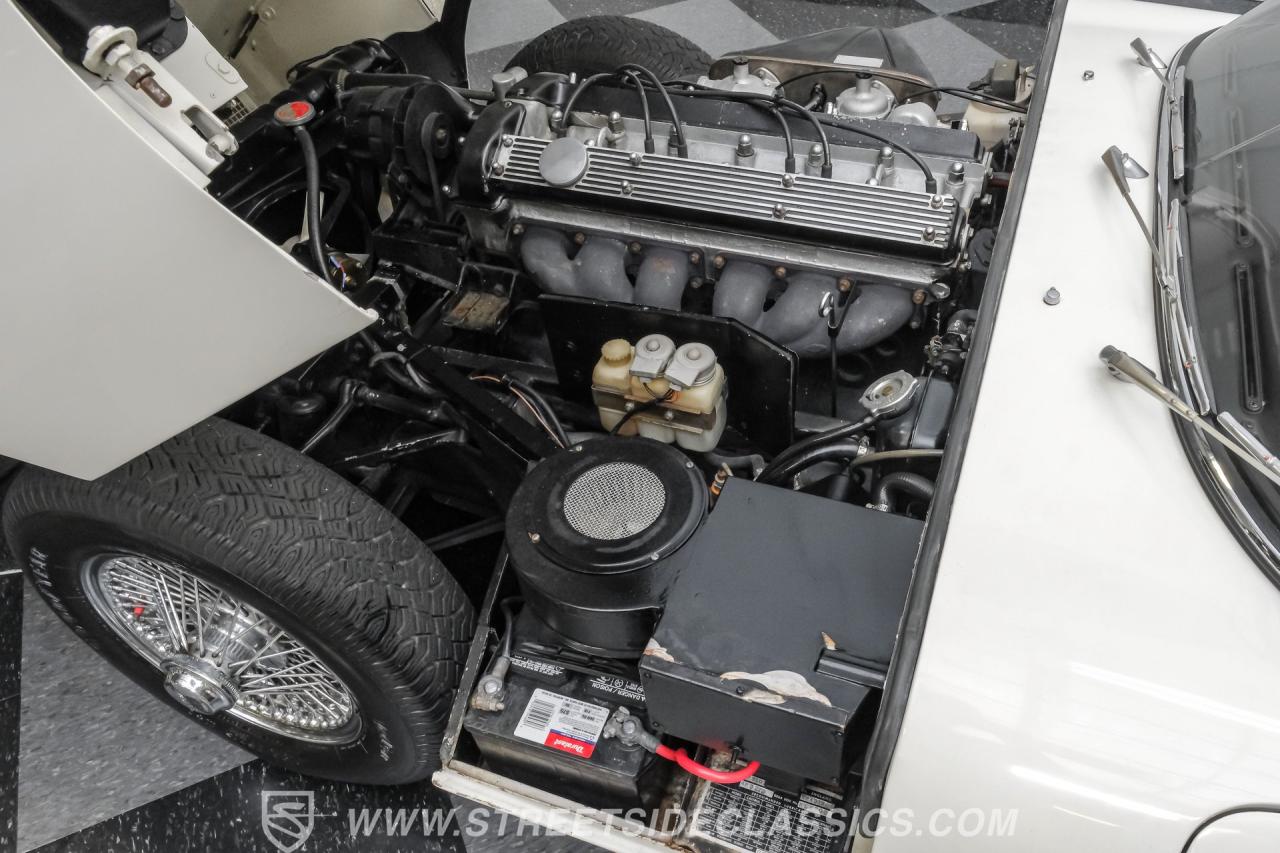 1969 Jaguar XKE Roadster