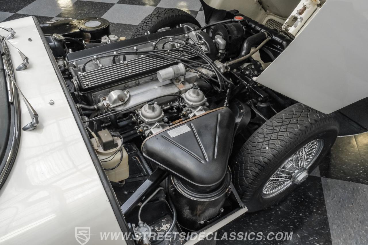 1969 Jaguar XKE Roadster