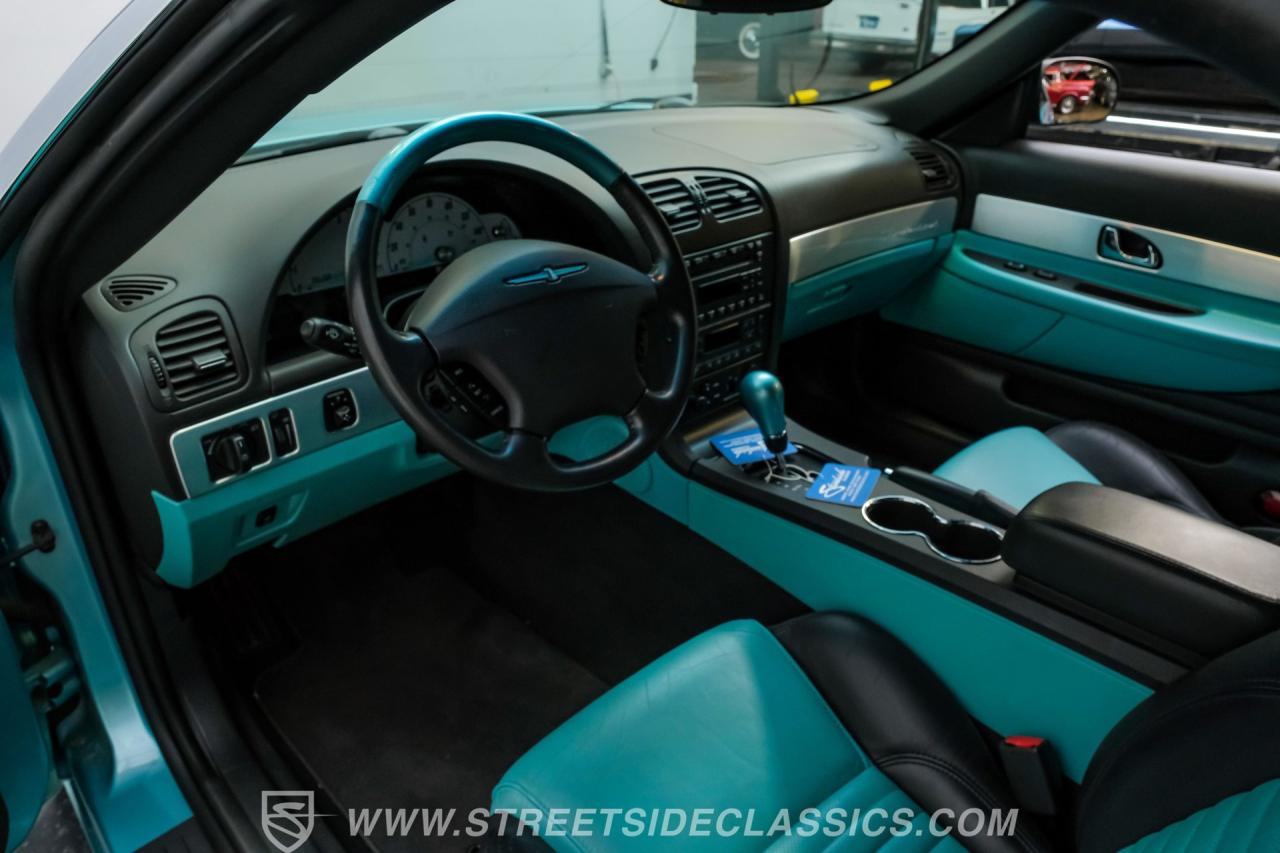 2002 Ford Thunderbird