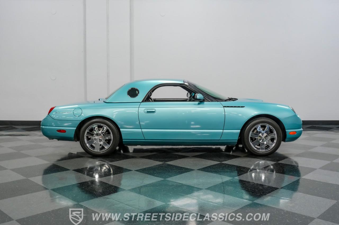 2002 Ford Thunderbird