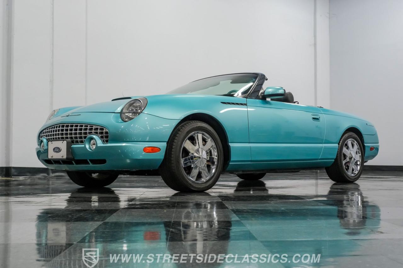 2002 Ford Thunderbird