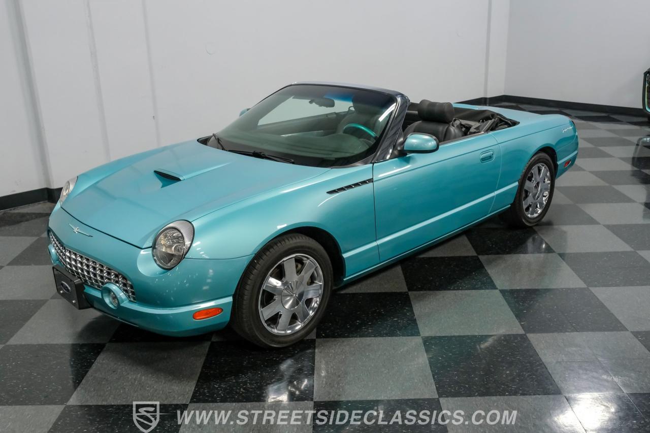 2002 Ford Thunderbird