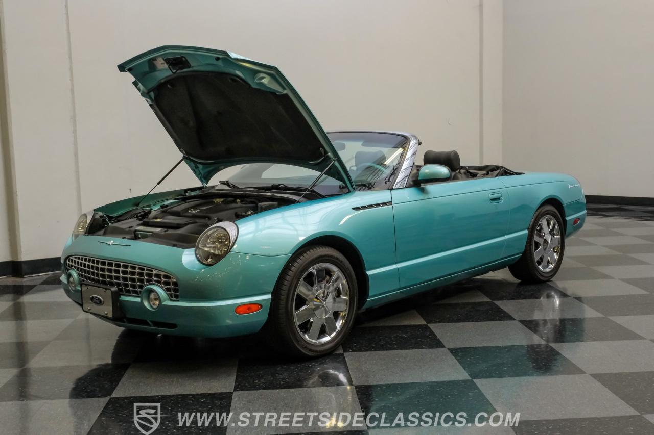 2002 Ford Thunderbird