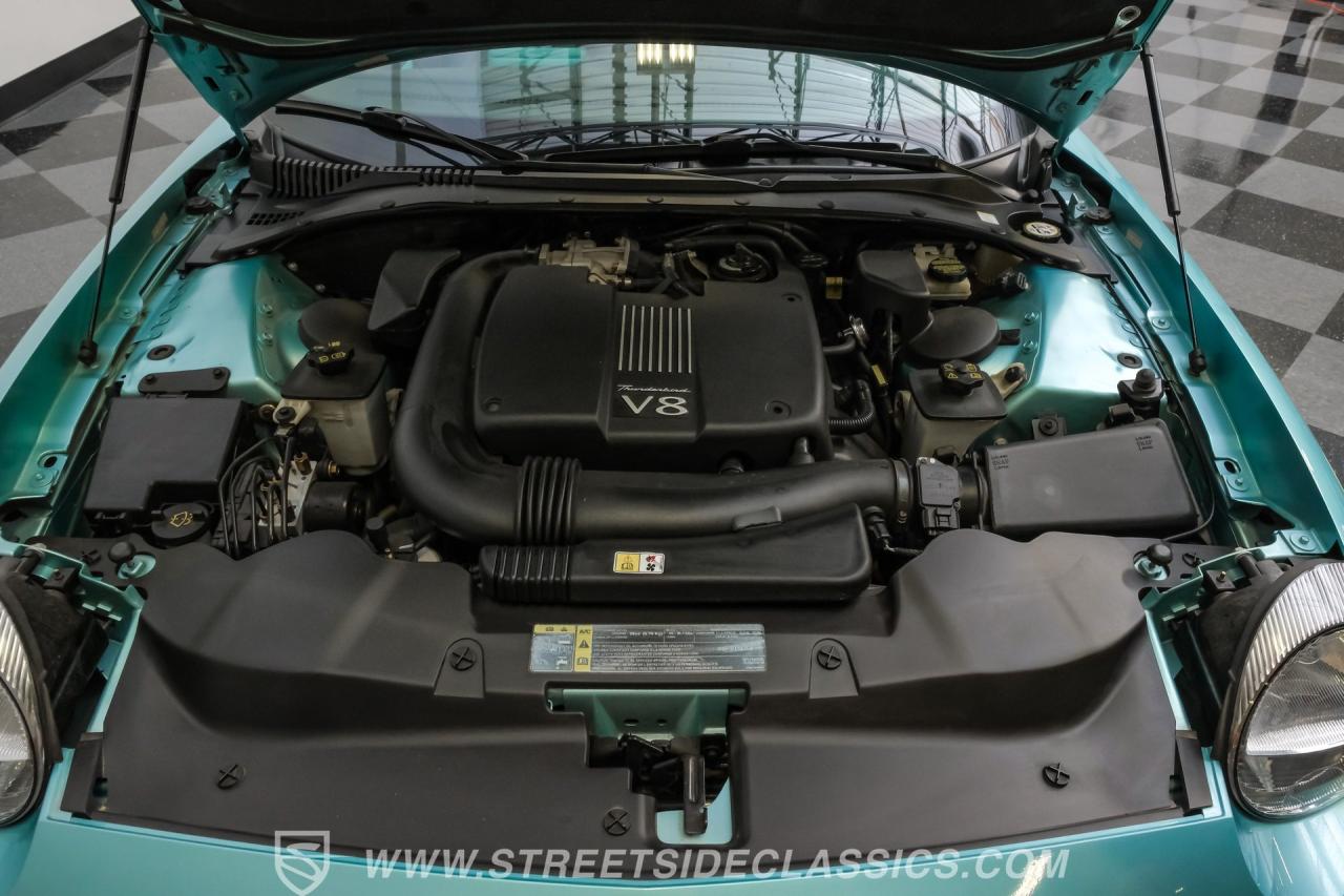 2002 Ford Thunderbird