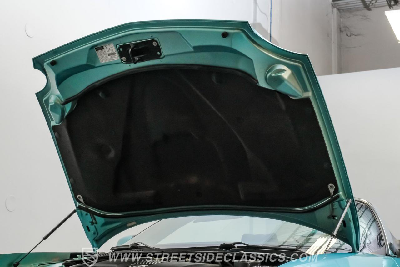 2002 Ford Thunderbird