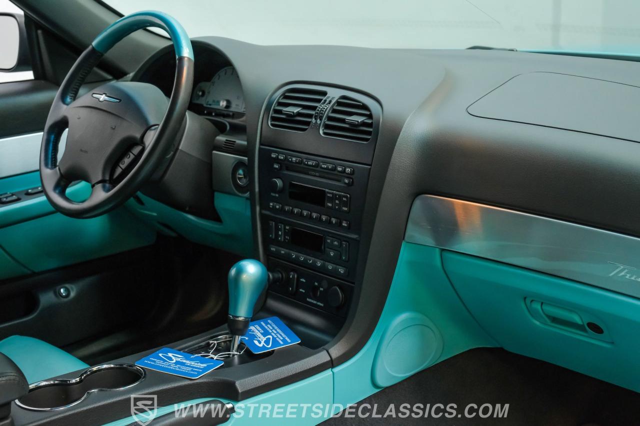 2002 Ford Thunderbird