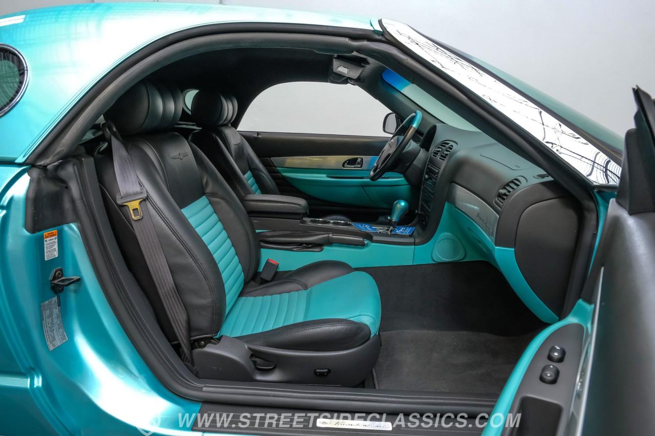 2002 Ford Thunderbird