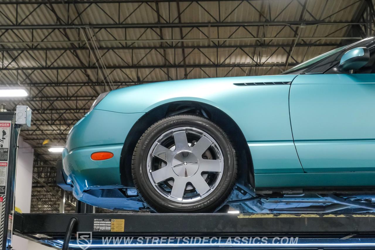 2002 Ford Thunderbird