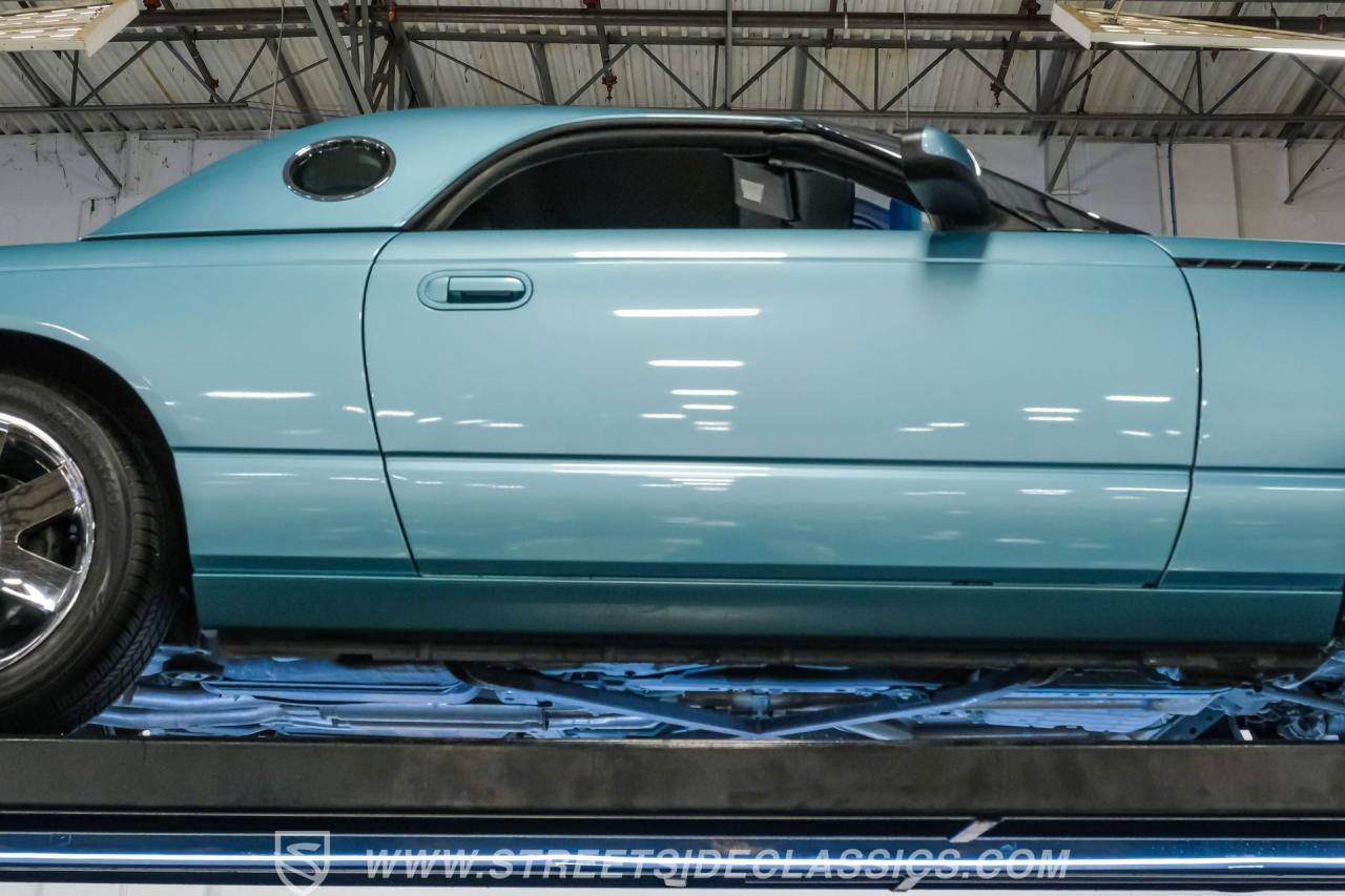 2002 Ford Thunderbird