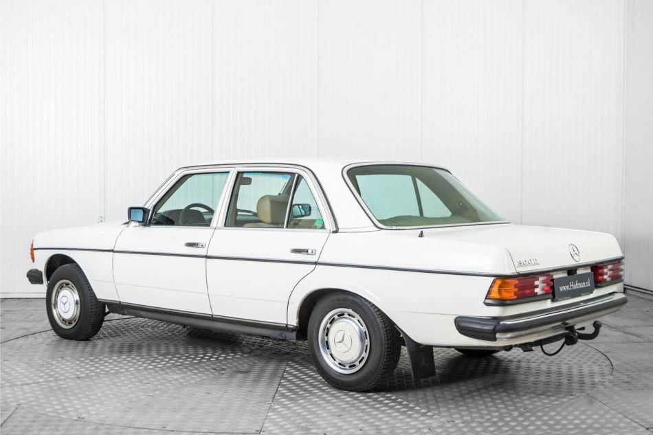1980 Mercedes - Benz 300d w123