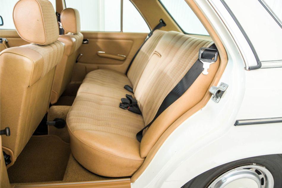 1980 Mercedes - Benz 300d w123