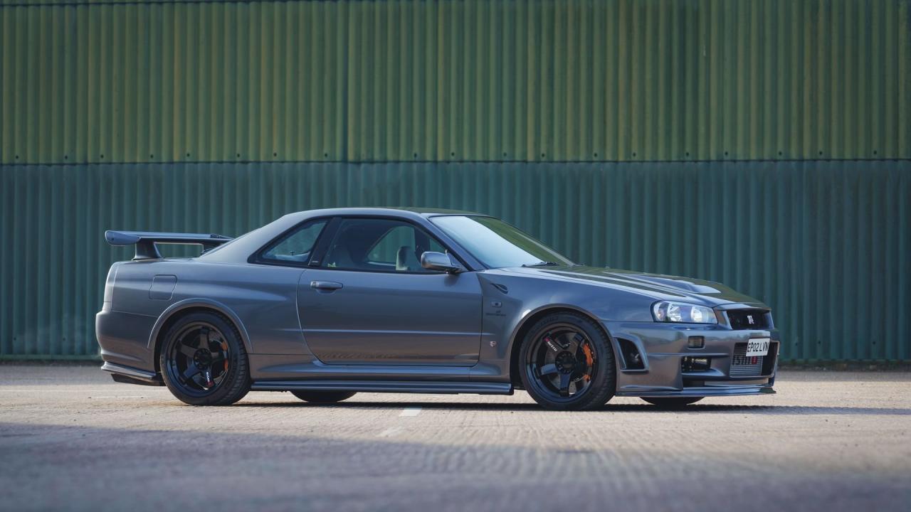 2002 Nissan Skyline GT-R CRS by NISMO