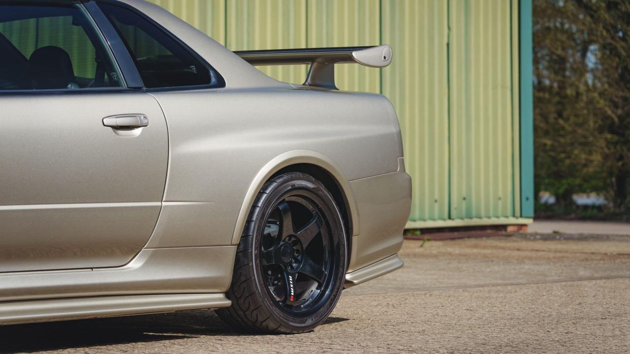 2001 Nissan Skyline GT-R M-Spec