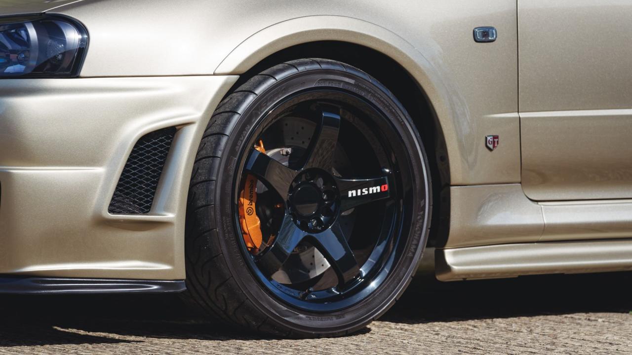 2001 Nissan Skyline GT-R M-Spec