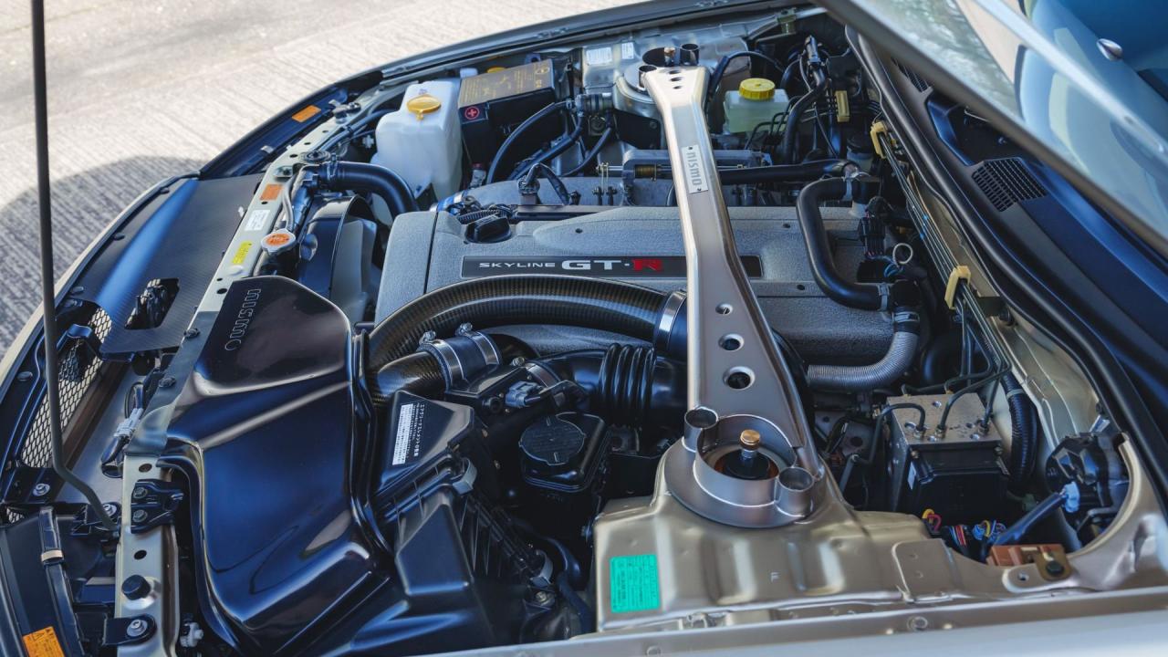 2001 Nissan Skyline GT-R M-Spec