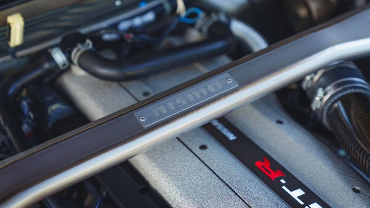 2001 Nissan Skyline GT-R M-Spec