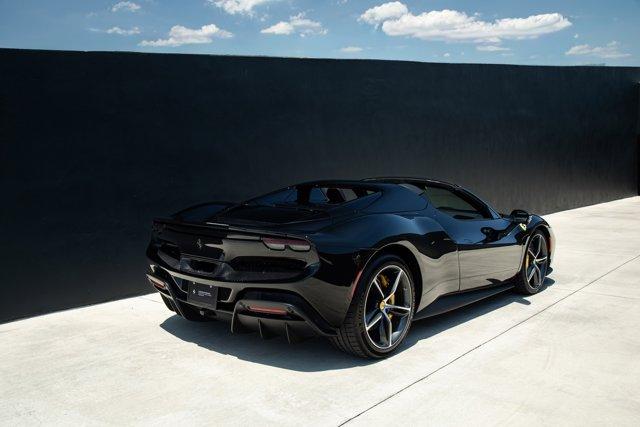 2024 Ferrari 296 GTS