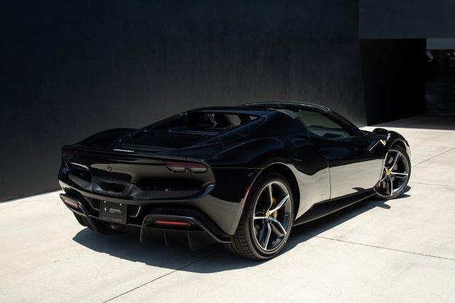 2024 Ferrari 296 GTS