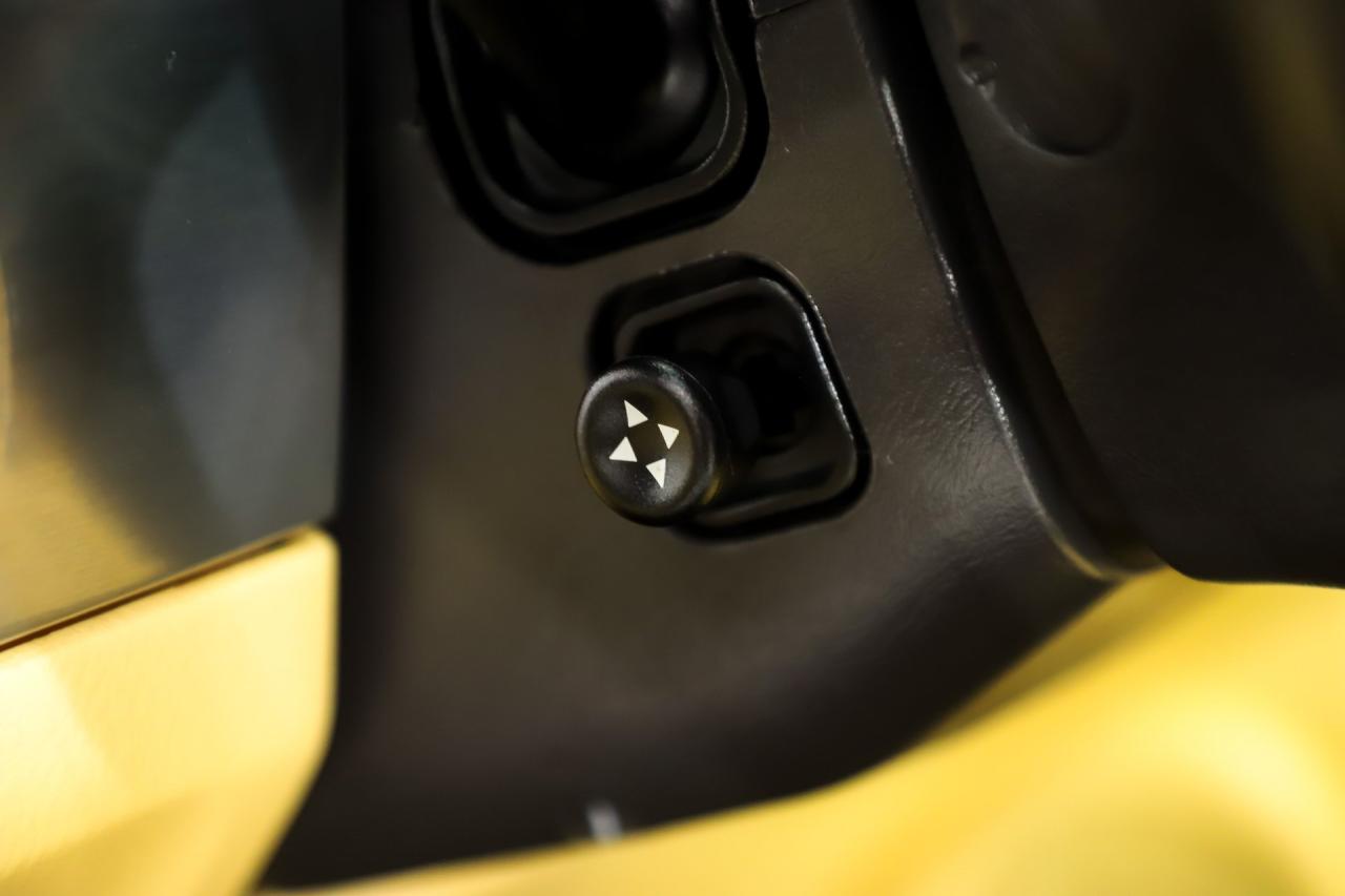 2002 Ford Thunderbird Premium