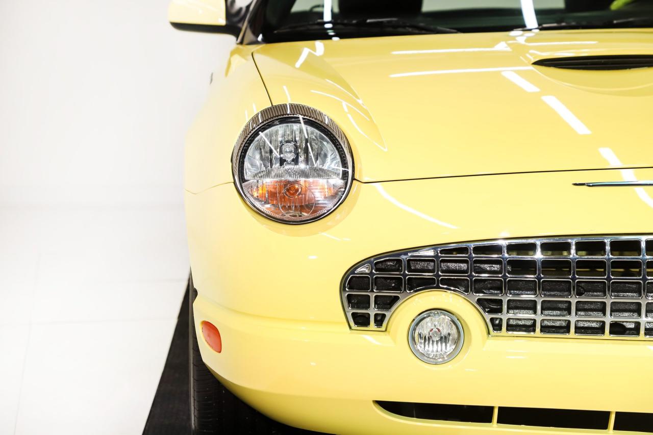 2002 Ford Thunderbird Premium