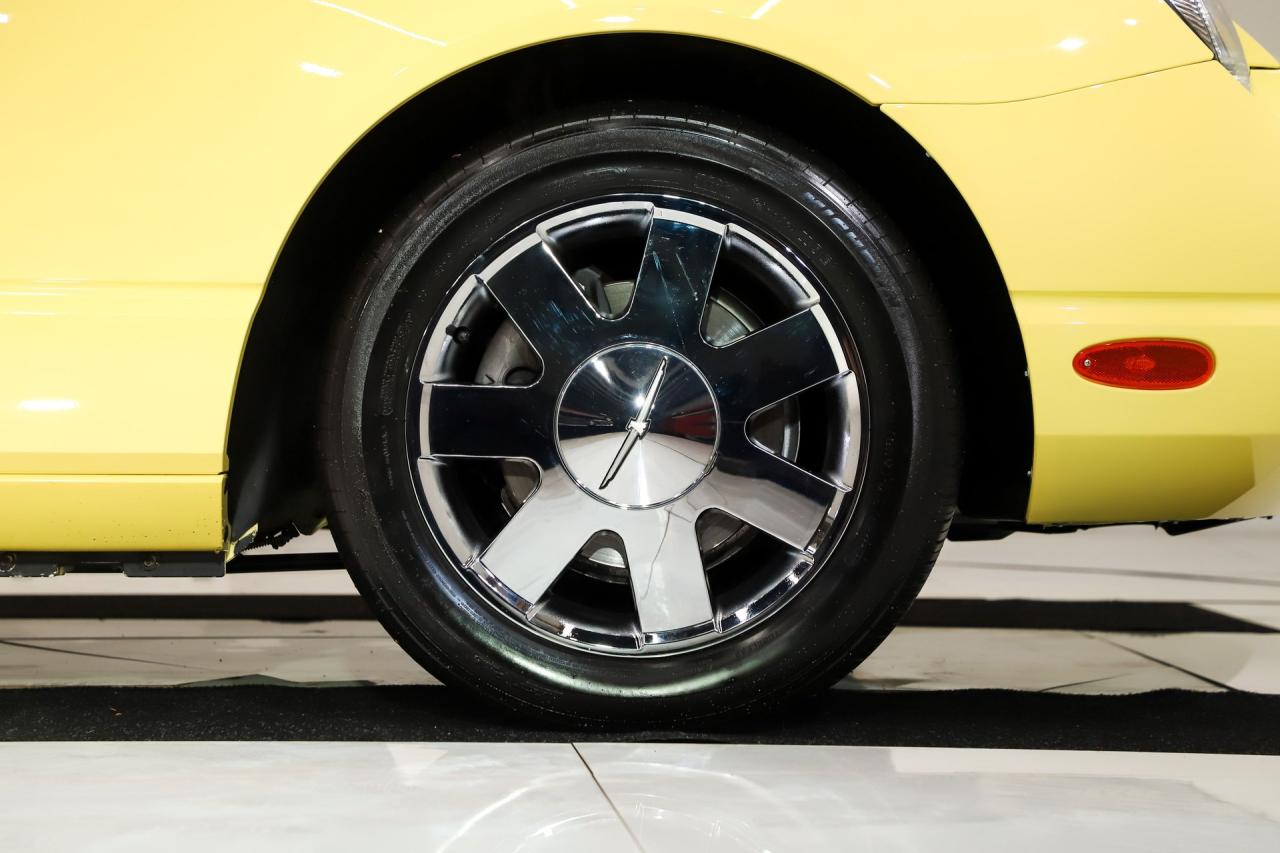 2002 Ford Thunderbird Premium