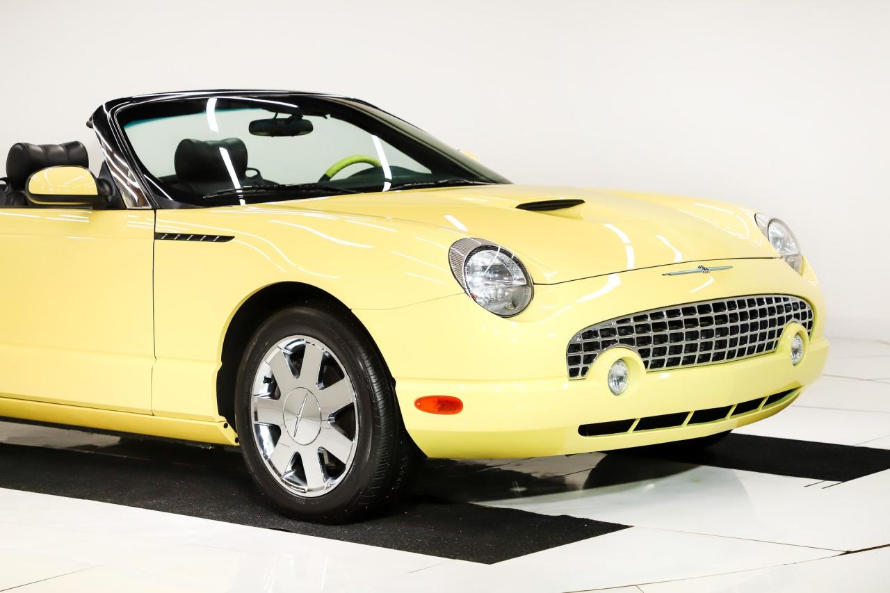 2002 Ford Thunderbird Premium