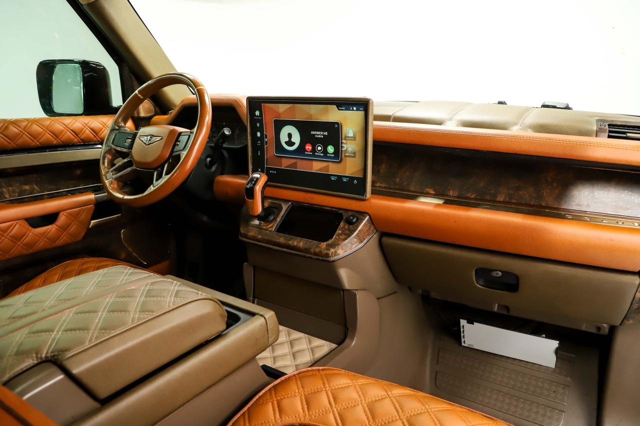 2020 Land Rover Defender Dolus