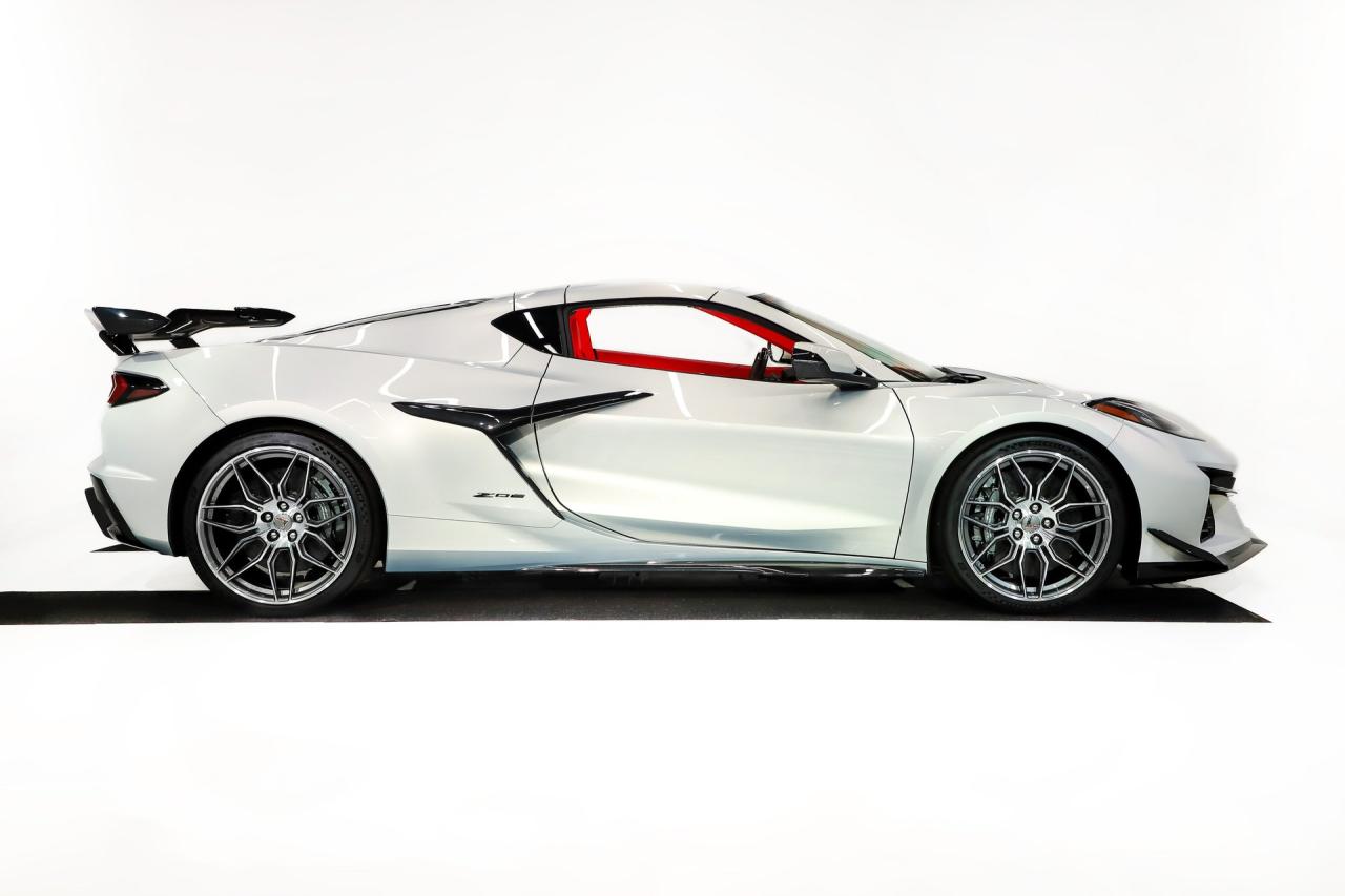 2023 Chevrolet Corvette Z06 Z07 3LZ