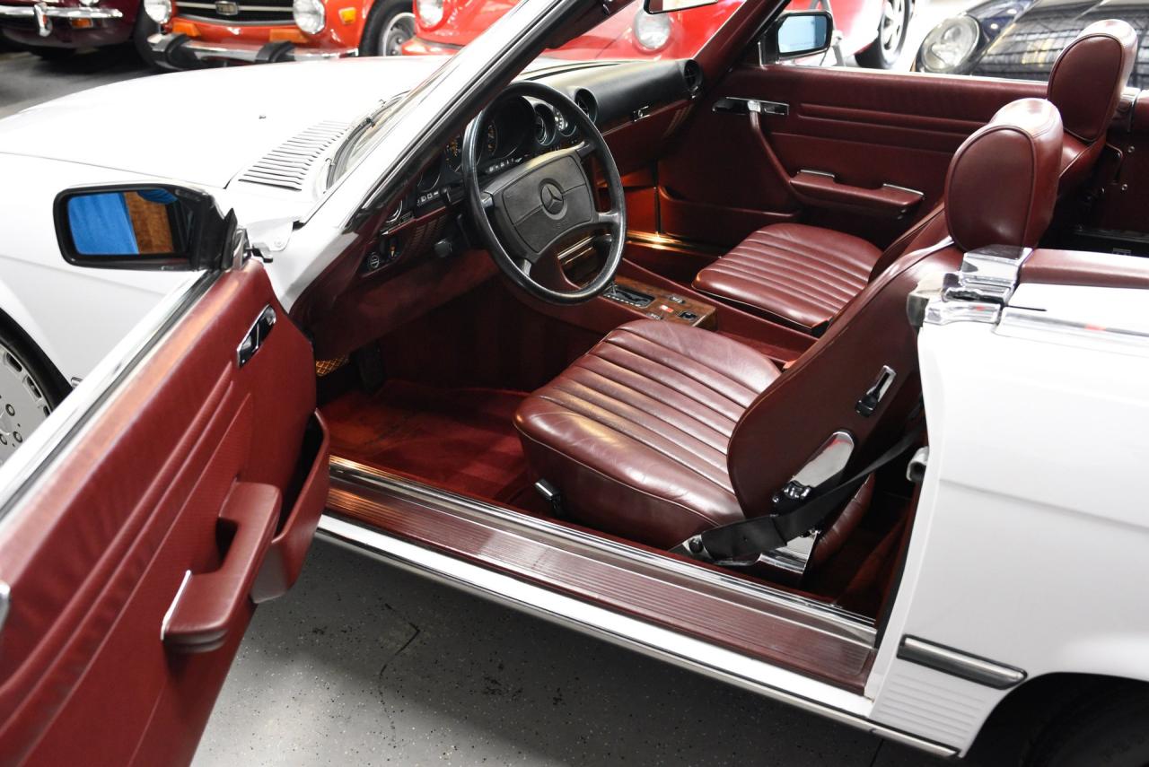 1988 Mercedes - Benz 560 SL