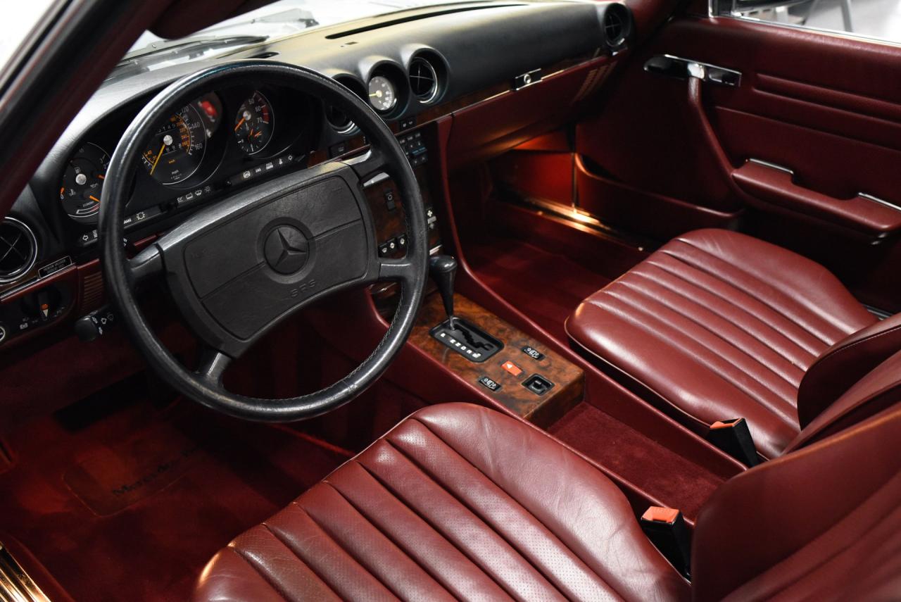 1988 Mercedes - Benz 560 SL