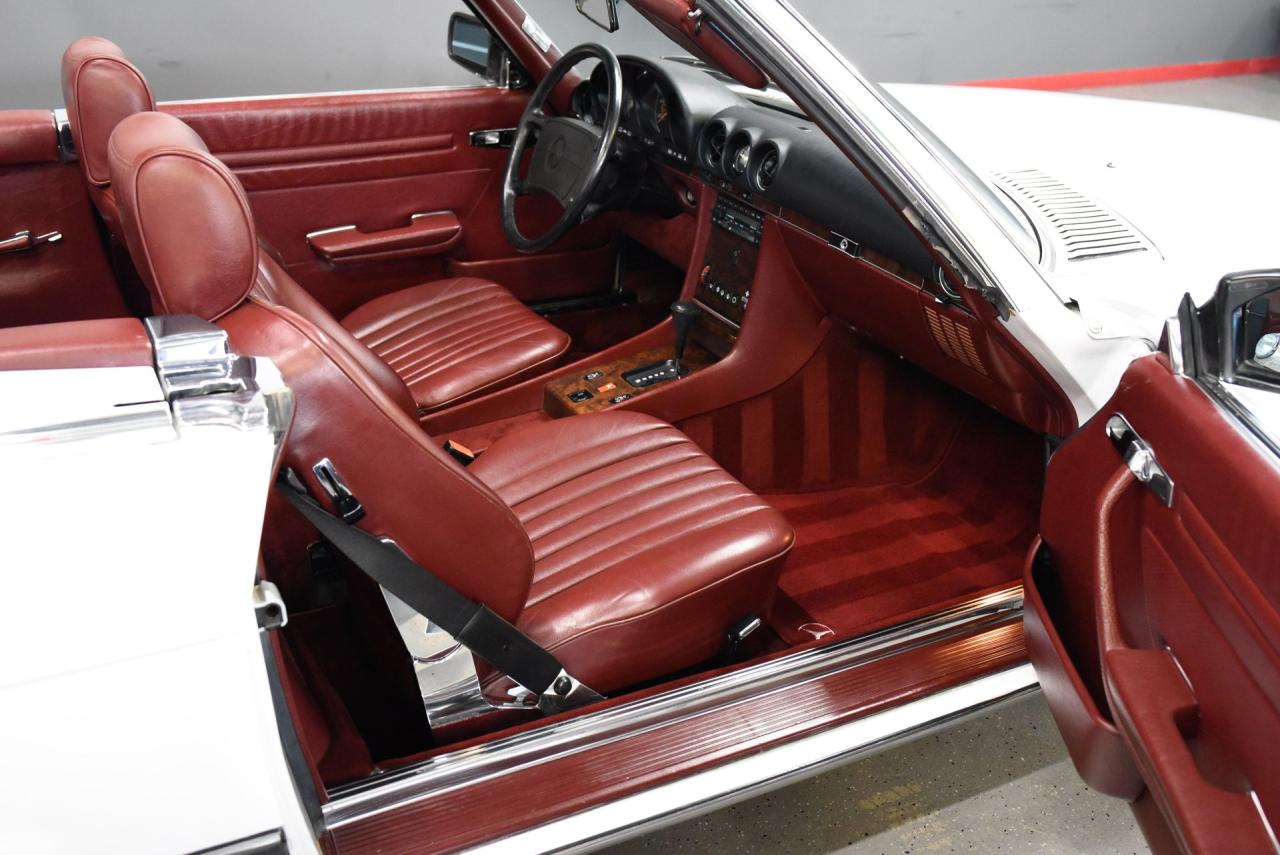 1988 Mercedes - Benz 560 SL