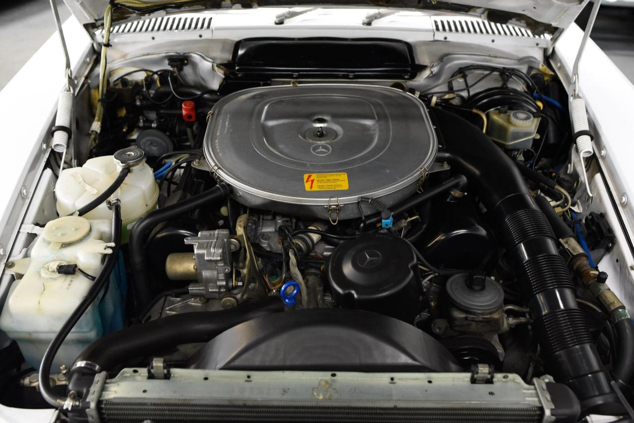 1988 Mercedes - Benz 560 SL