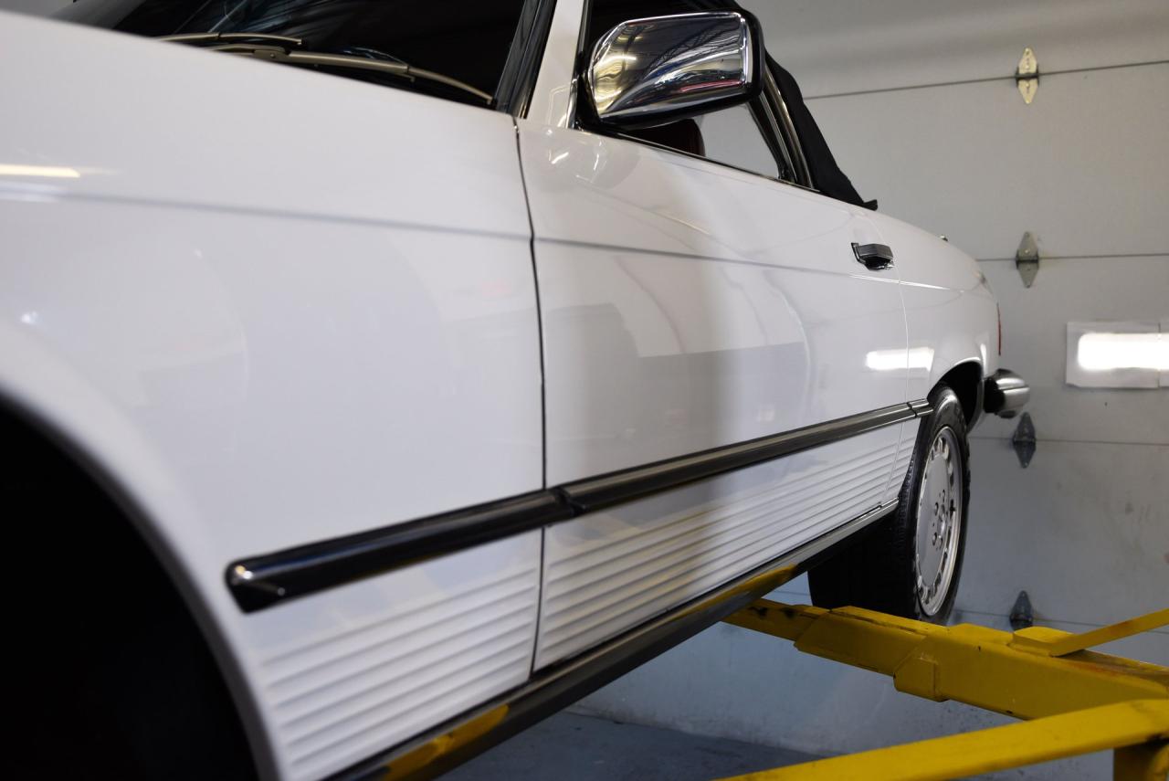 1988 Mercedes - Benz 560 SL