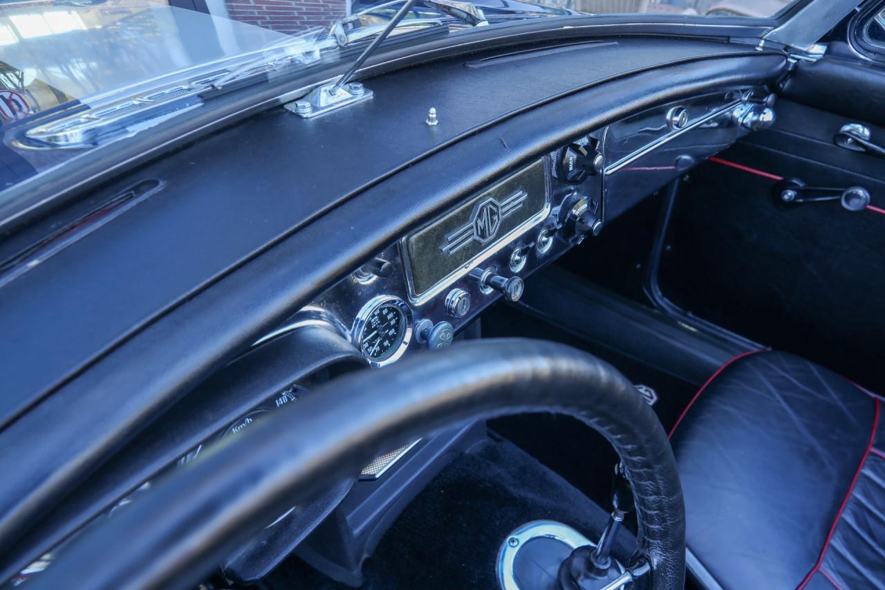 1966 MG B Roadster Overdrive &ldquo;Restored condition&rdquo;