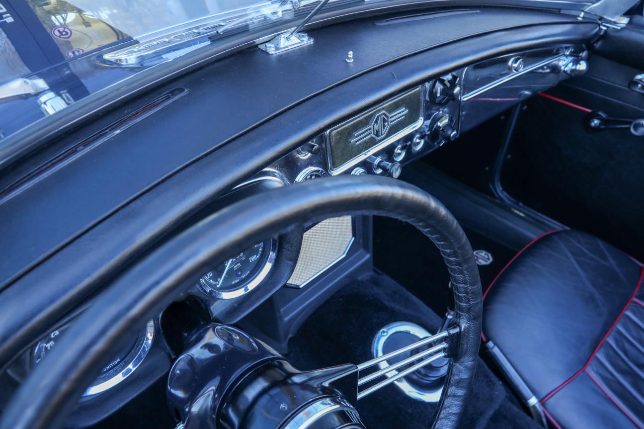 1966 MG B Roadster Overdrive &ldquo;Restored condition&rdquo;