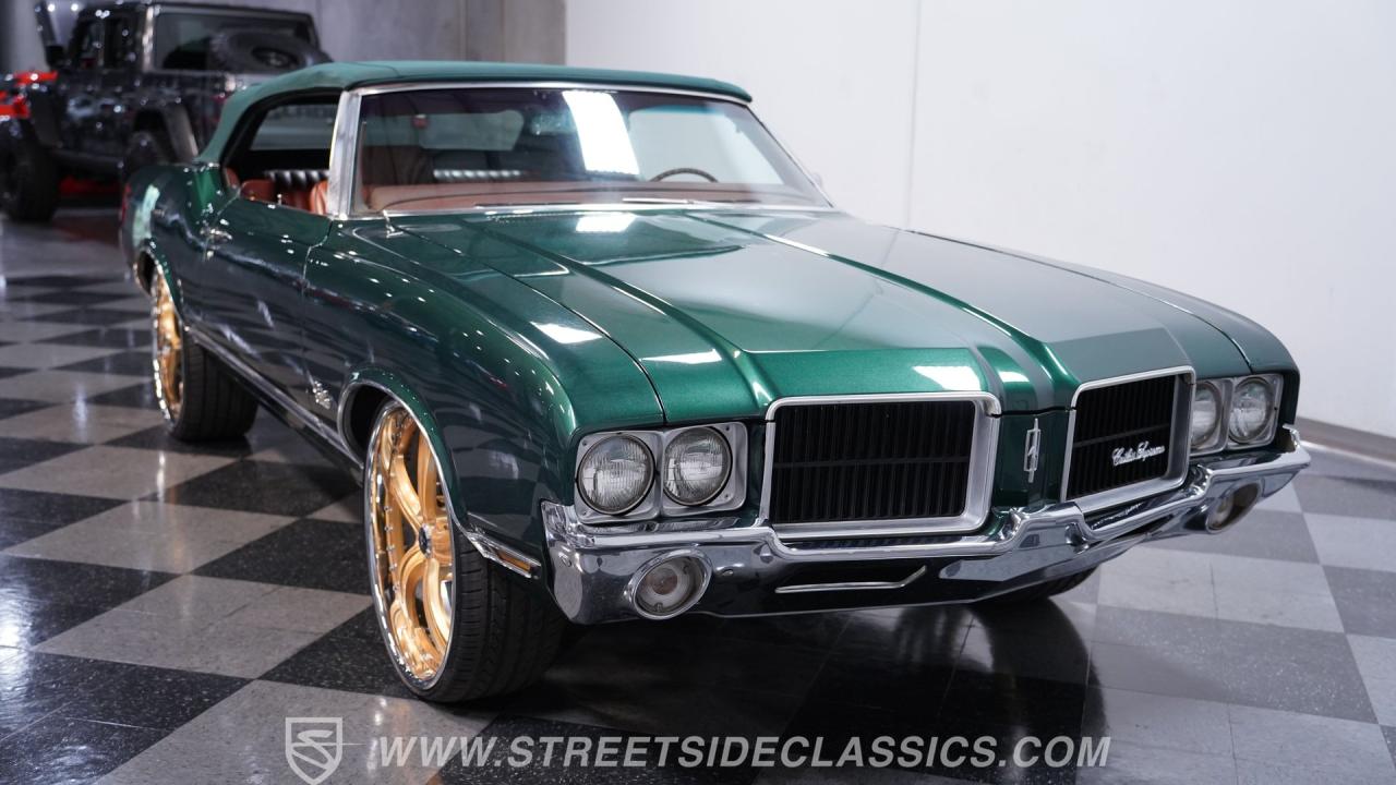 1971 Oldsmobile Cutlass Supreme Convertible